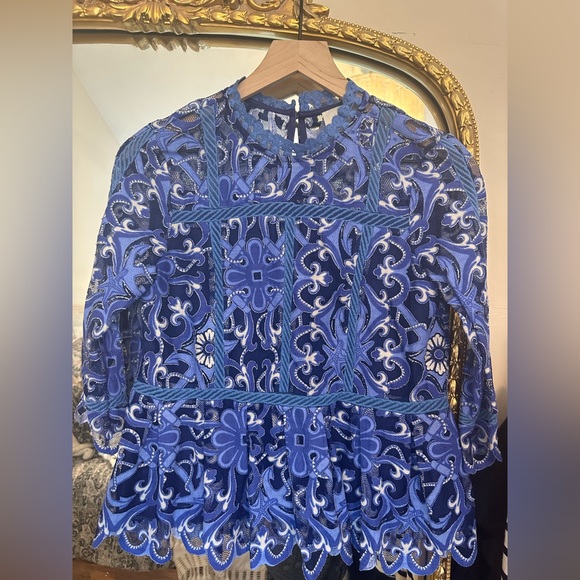 NEW Anthropologie HD in Paris Blue Long Sleeve Lace Blouse Size 00 (runs large) - Picture 2 of 7